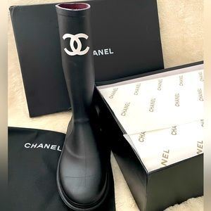 Chanel rain boots size 40